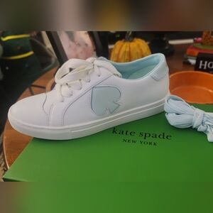 Kate Spade Fez Gloss White & Light Turquoise Sneakers New in Box Size 6.5 Medium